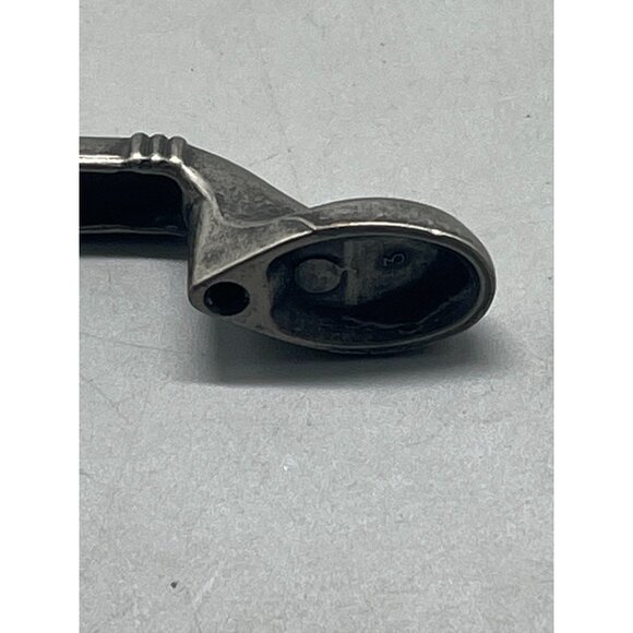 drawer pulls set of 11 silver 3" from screw hole  to screw hole 5 1/4" new READ - Picture 4 of 7